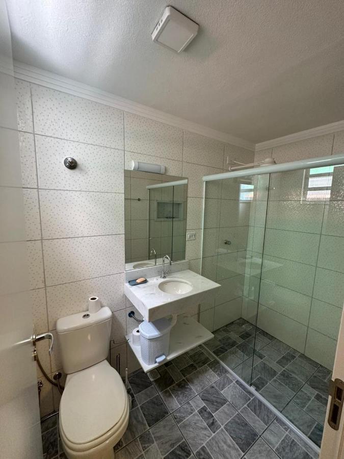 卡拉瓜塔图巴Casa Em Martim De Sa别墅 外观 照片